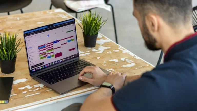Automatiza tu trabajo con Claude Projects