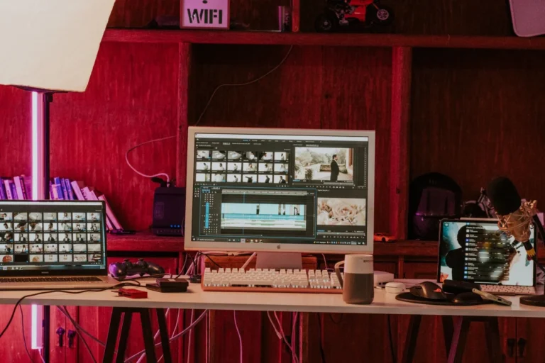 Cómo crear un canal de YouTube desde cero en 2026