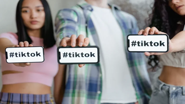 Estrategias de hashtags en TikTok tutorial sin parecer spam