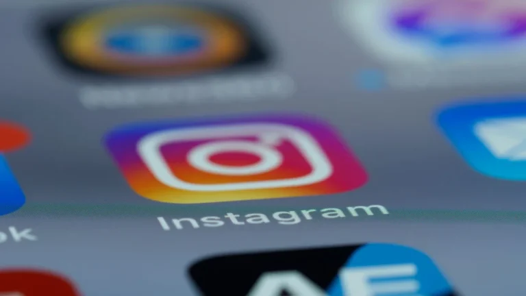 Guía Práctica de Instagram 2026: Ejercicios Paso a Paso para Dominar la Plataforma